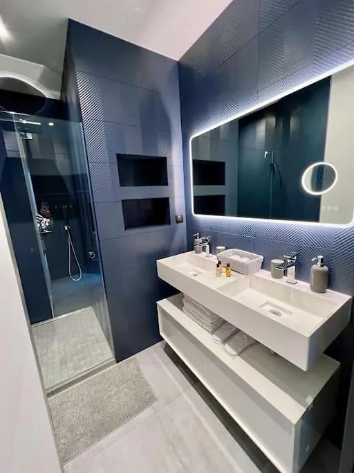 Very Bright Newly Renovated Apt With Ac Paris Daire